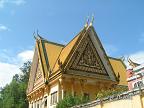 Снимки из самостоятельной поездки в Пномпень: традиционная архитектура кхмеров