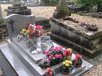 Фотографии из Сен-Женевьев-де-Буа: русские могилы