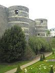 Смотреть фотографии из Анже – фотки замков Луары