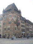 Самостоятельно по Баварии – фото самого старого здания в Нюрнберге