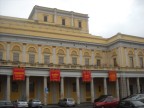 Архитектура Пьемонта: фото театра в Новаре