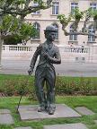 Фото достопримечательностей Монтре: памятник Чарли Чаплину