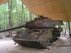 Подбитый американский танк: фото из поездки в партизанский райн Ку Чи